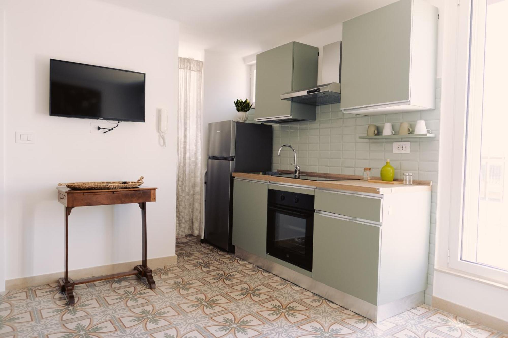 Casa Antonia - Terrace & Suites バーリ エクステリア 写真