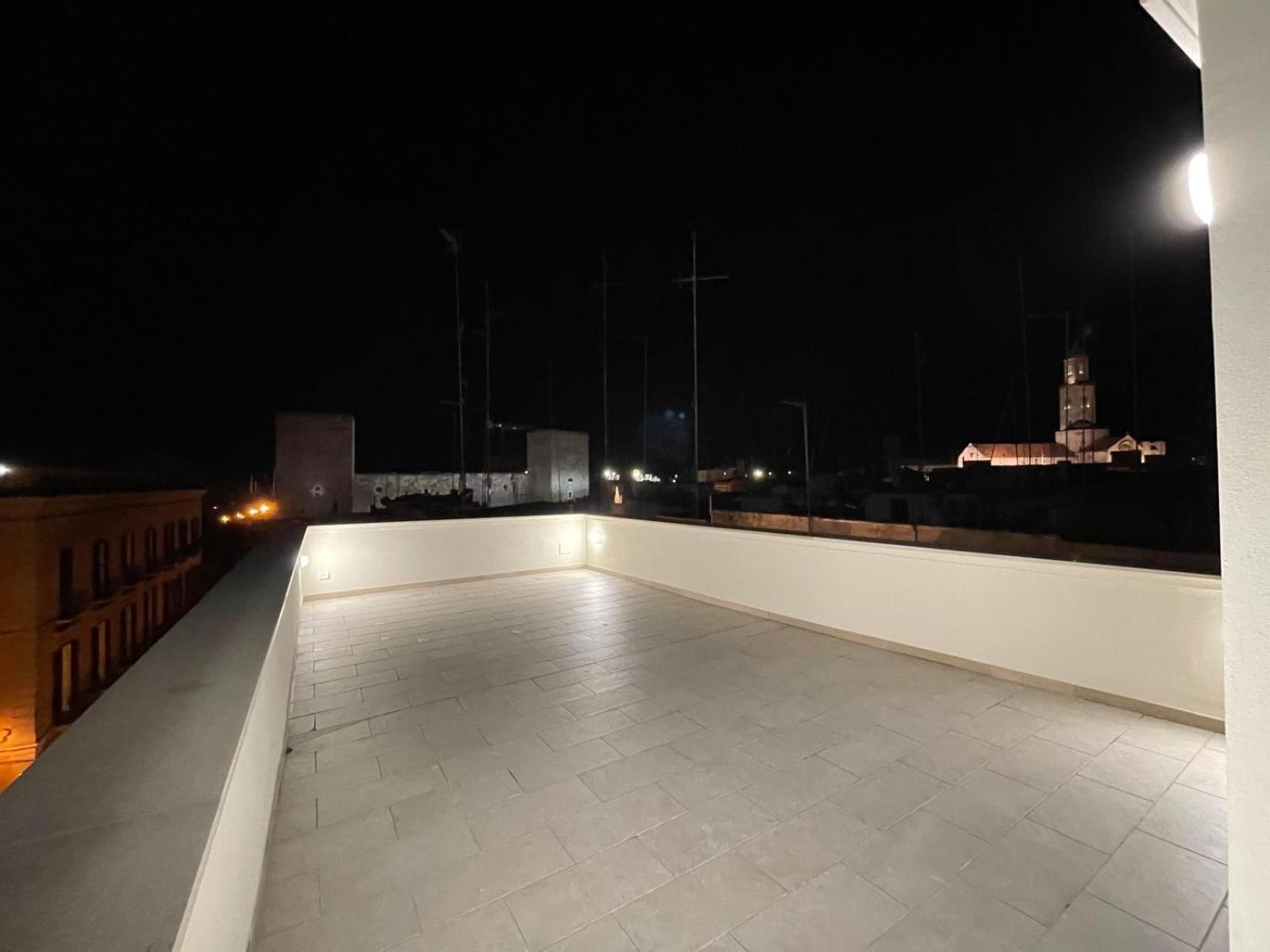Casa Antonia - Terrace & Suites バーリ エクステリア 写真