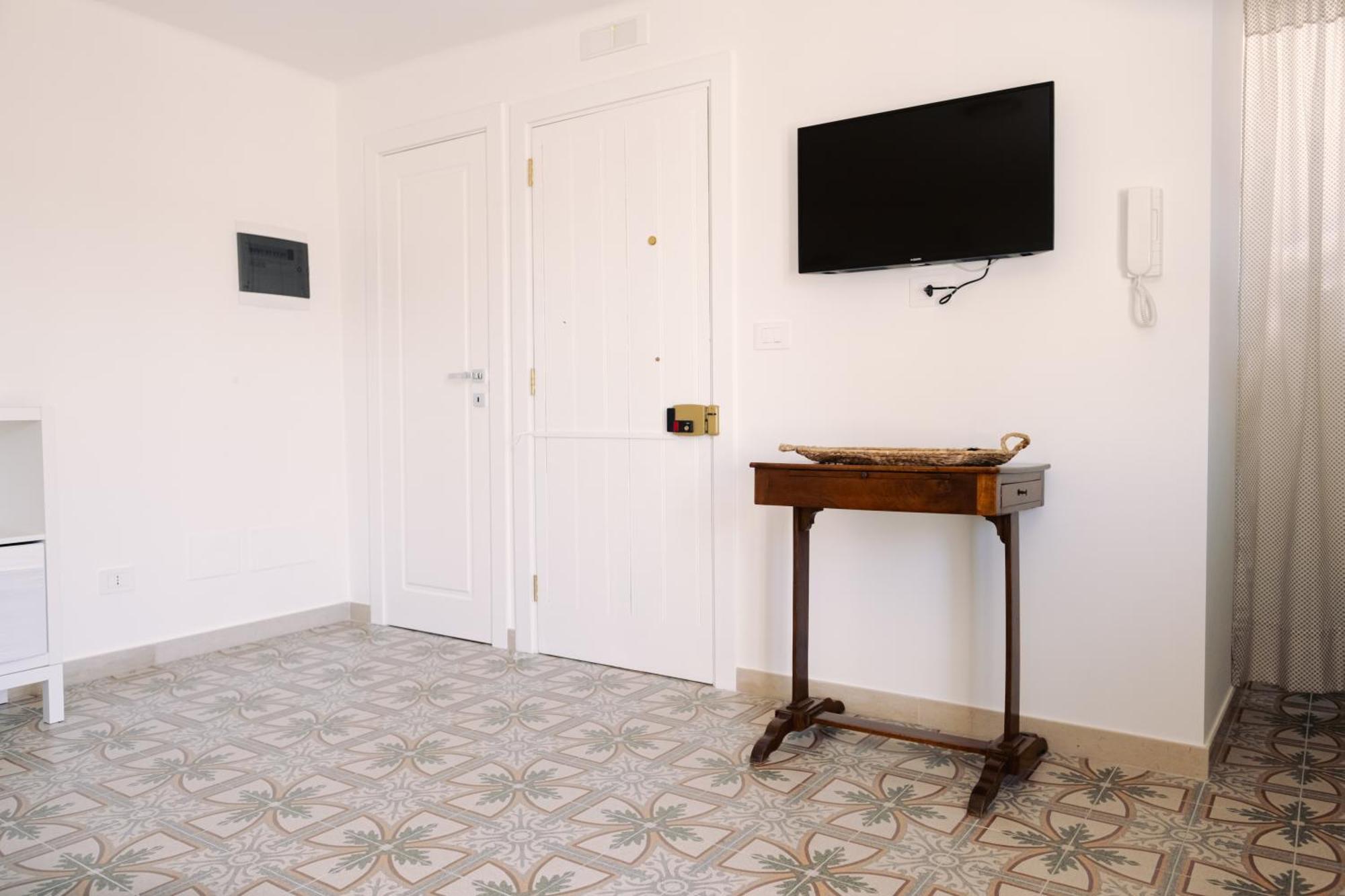 Casa Antonia - Terrace & Suites バーリ エクステリア 写真